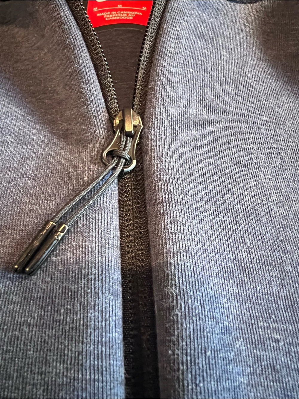 Men’s Tech Fleece Full Zip Hoodie, With Zip Pockets Size Medium by Nike - Picture 8 of 11